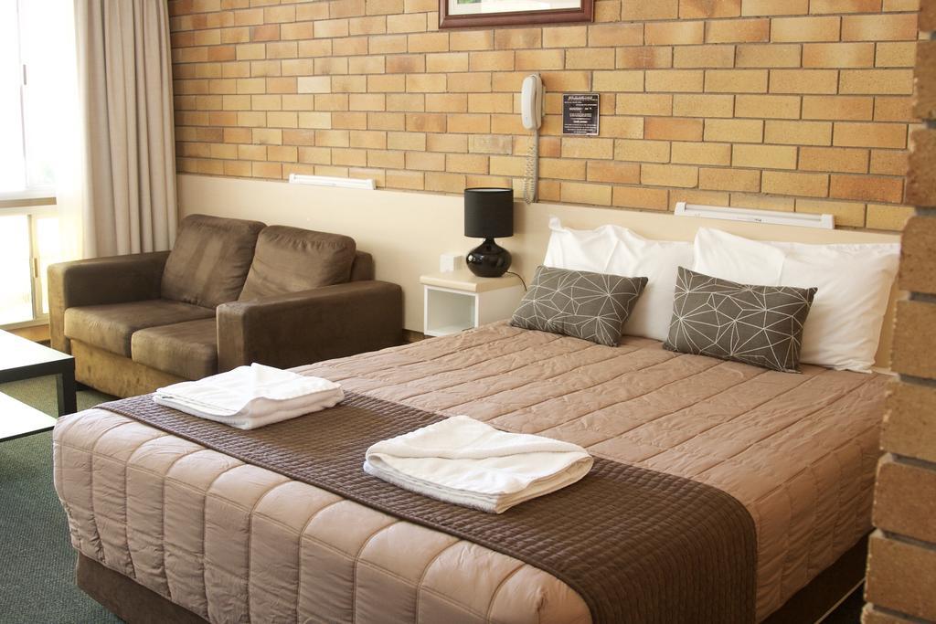 Buckaroo Motor Inn Warwick Eksteriør billede