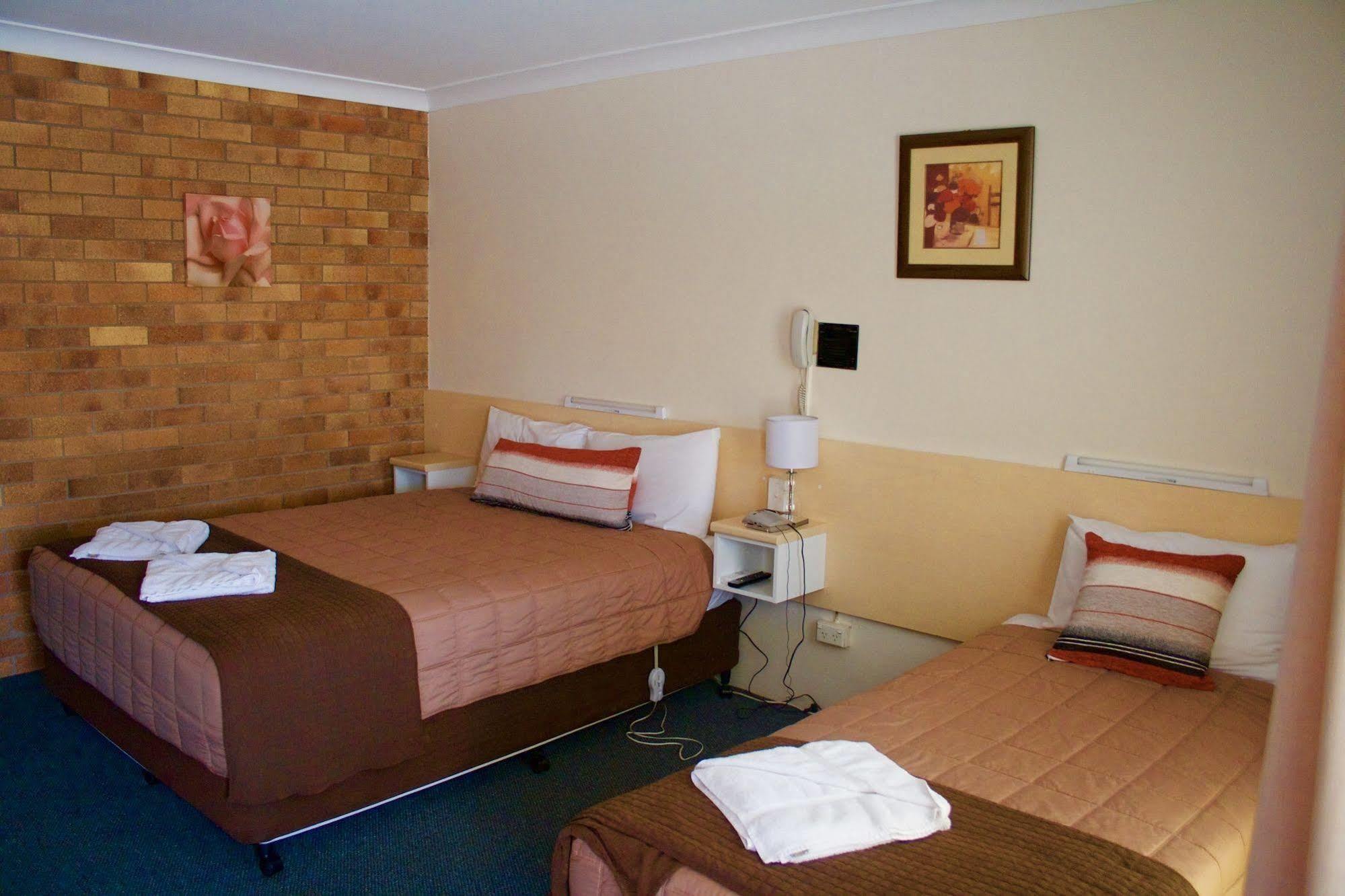 Buckaroo Motor Inn Warwick Eksteriør billede